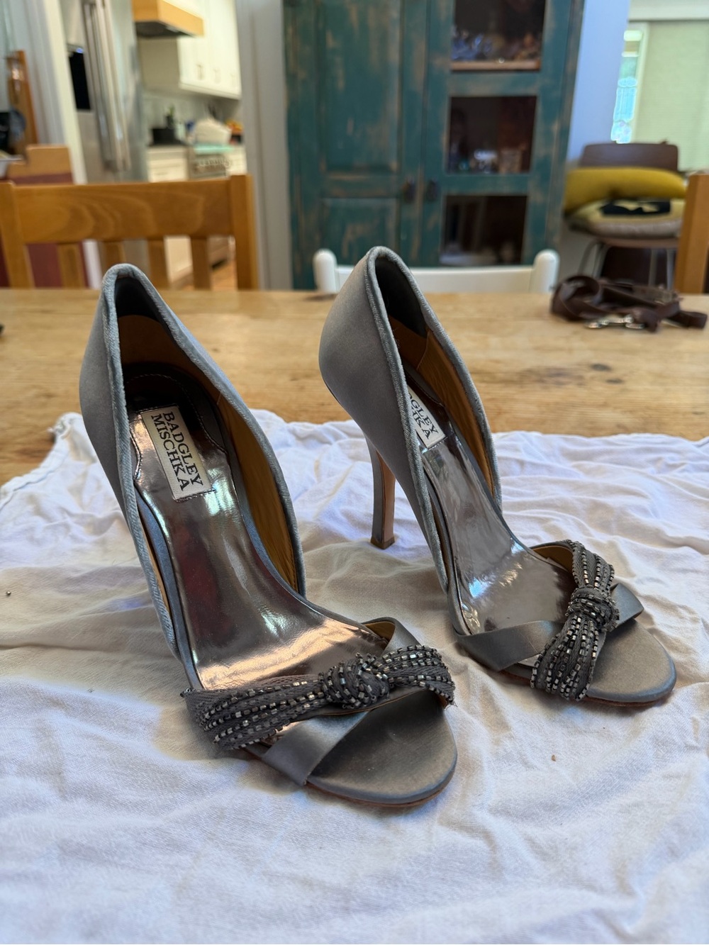 Badgley Mischka Silver-Gray Satin Open-Toe Heels with Beaded Bow